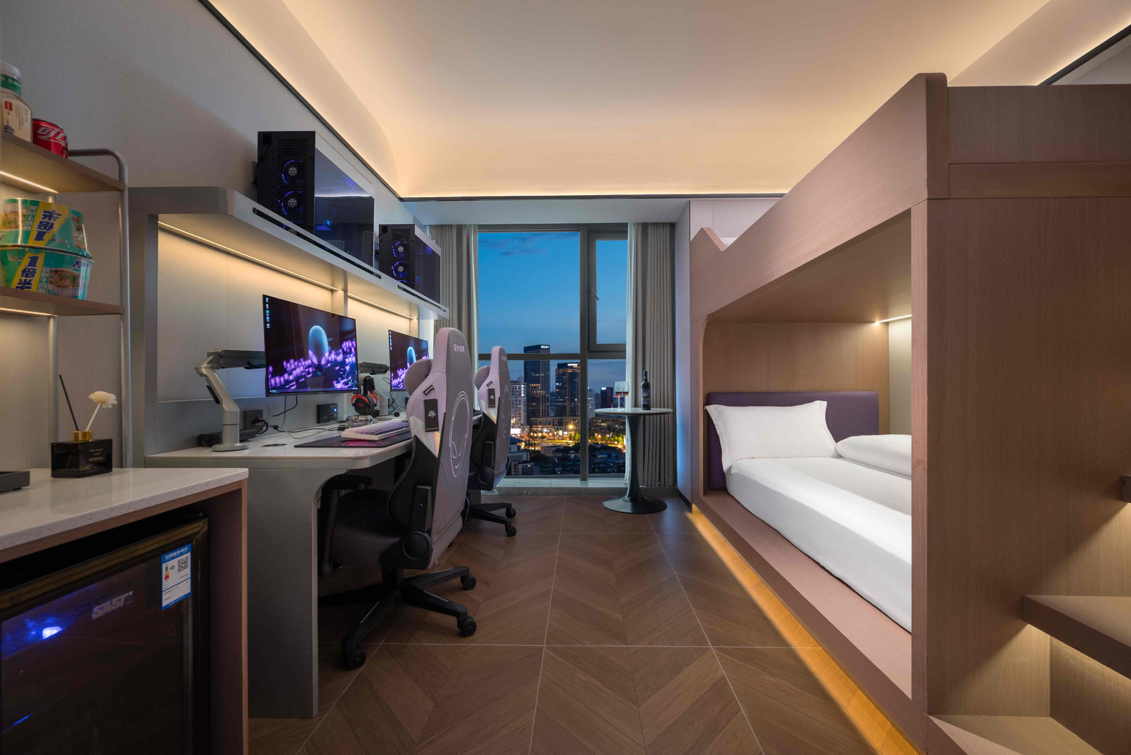 ALIENSPACE成都温江店