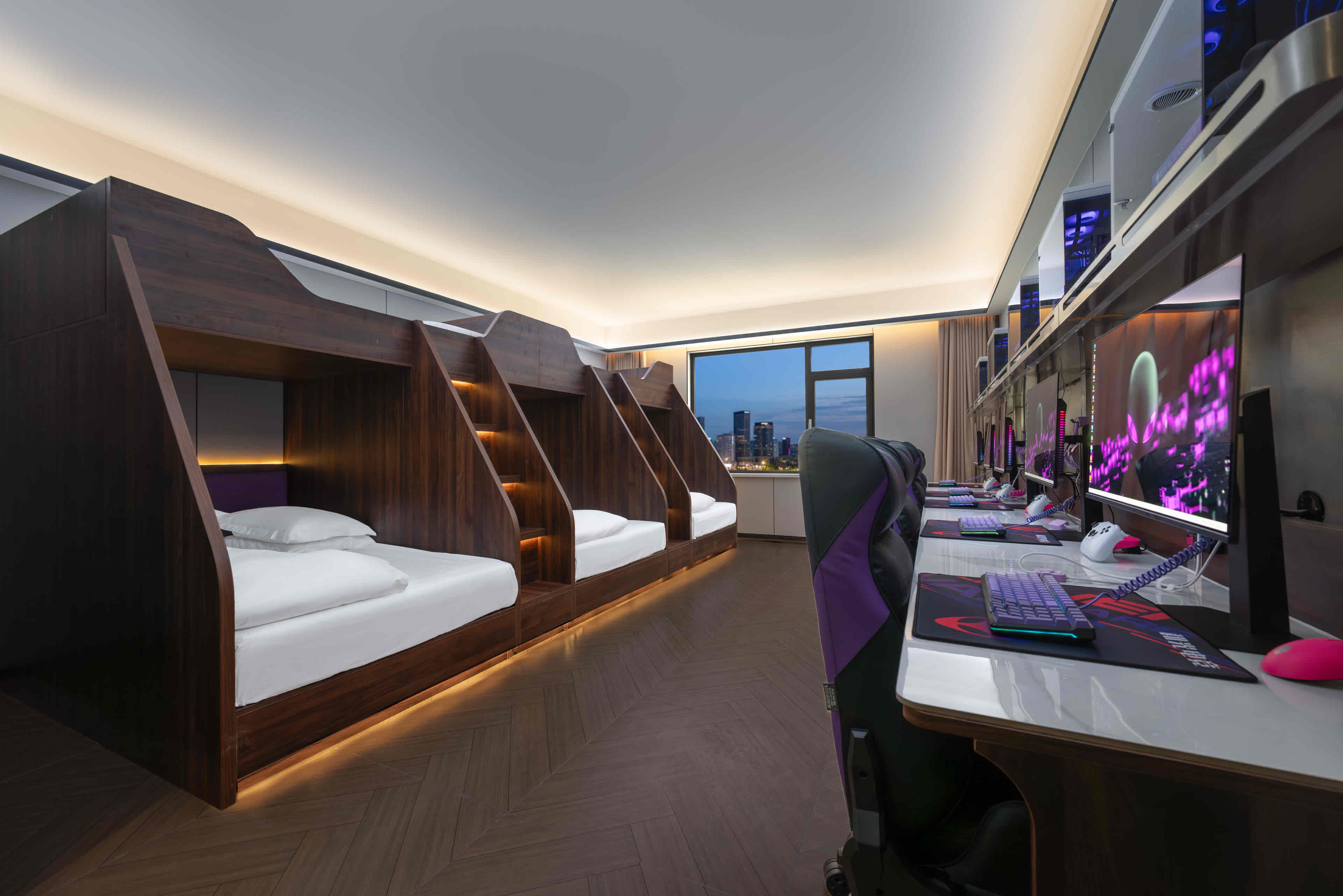 ALIENSPACE青岛台东啤酒街店